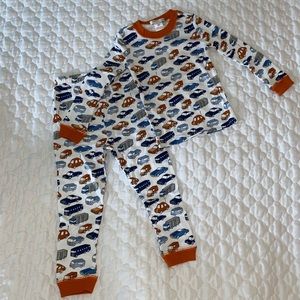 Pottery Barn Kids 3T long sleeve/pants pajamas
